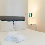 Groovy By Upperground Porto