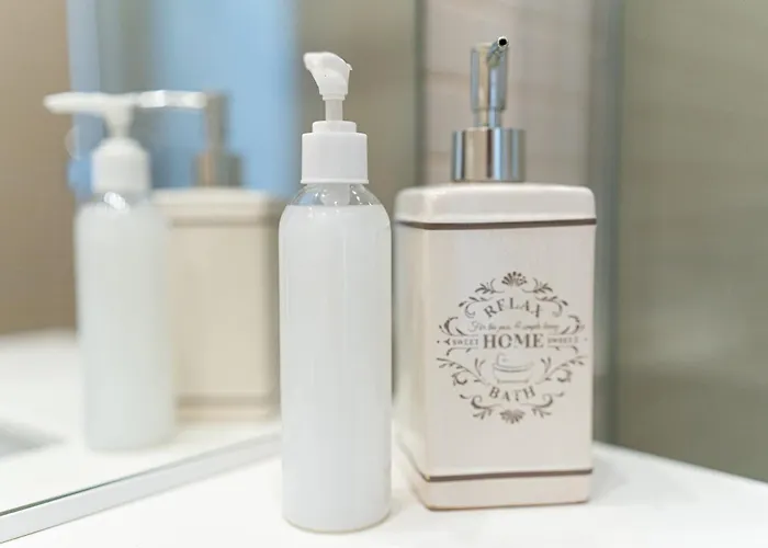 Groovy By Upperground