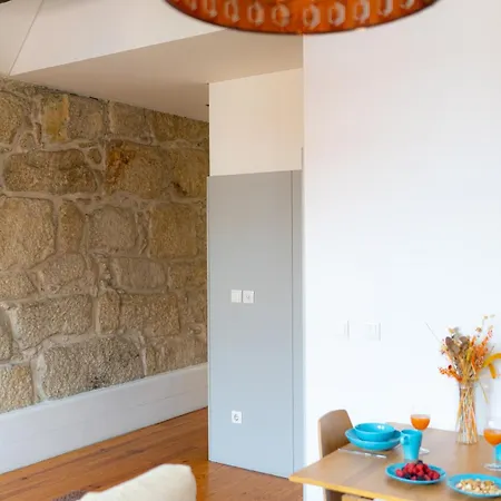 Groovy By Upperground *